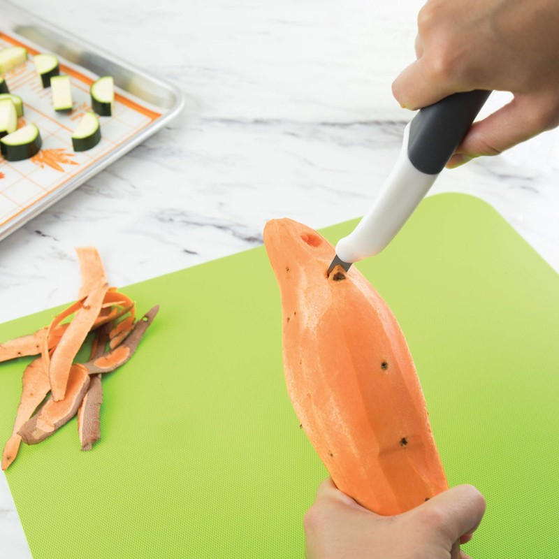 Tovolo Precision Peeler, White