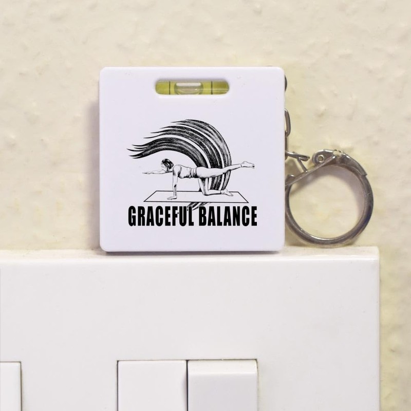 Azeeda 'Dynamic Yoga Stretching Posture' Keyring Tape Measure/Spirit Level Tool