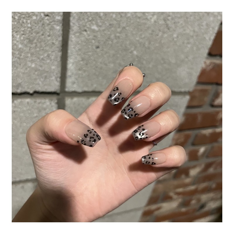 Magnetic Leopard Handmade Nail Tips - Long Almond / 마그네틱