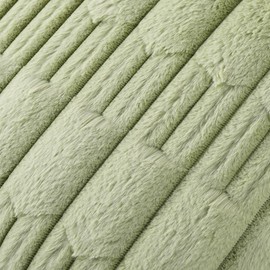 ZWJD Set of 2 Green Cushion Covers, 50 x 50 cm, Faux Fur, Plush Cushion Covers, Soft Cushion Cover, Fluffy Decorative Cushion, Modern Cushion Decoration for Living Room, Sofa, Bedroom, Car Decor, Sofa