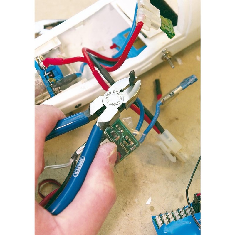 Draper 19646 Spring Loaded Diagonal Side Cutter, 115mm , Blue