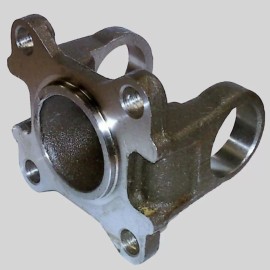 Mako Flange Yoke for Toyota 4Runner Tacoma, Tundra & more ISR 60x60, 2.370 x 2.370"