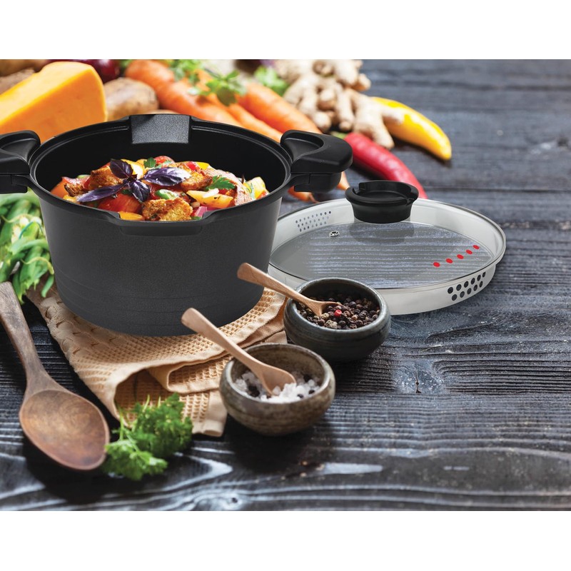 MasterPan 5 QT. Non-Stick Stock N’ Pasta Pot w/Locking Handles