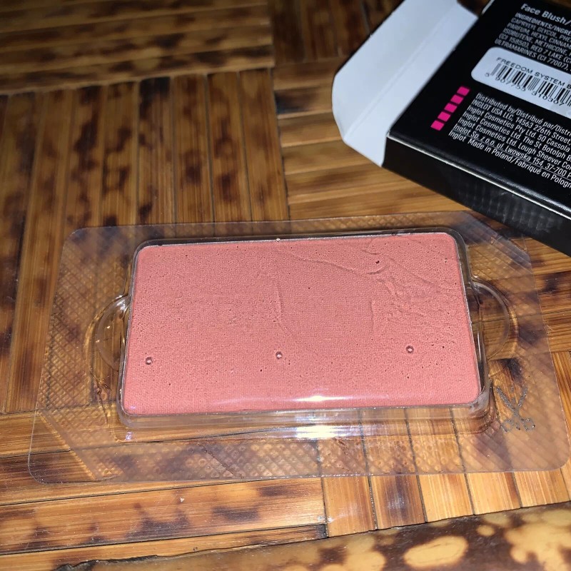 INGLOT Freedom System Face Blush - 30, New Sealed In