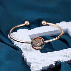 Wendalern Gold Cuff Bangle Bracelet Vintage Emerald Flower Open Bangle Dainty Green Crystal Flower Wrist Bangle Adjustable Thin Cuff Bracelet Hand Jewellery for Women Girls, Zinc