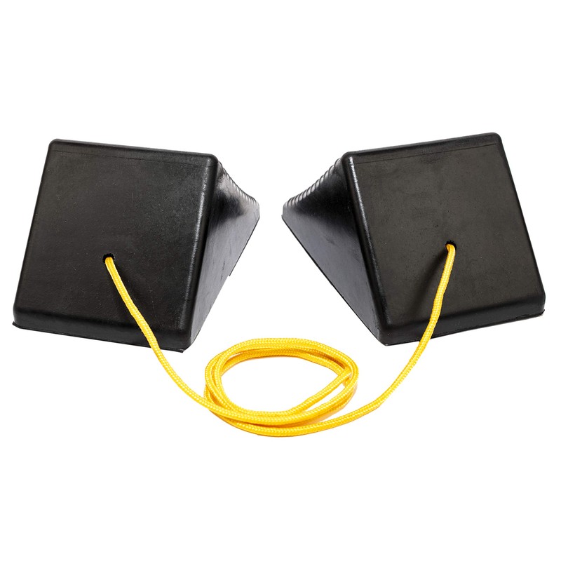 MaxxHaul 50012 Rubber Wheel Chock With Rope - 8" x
