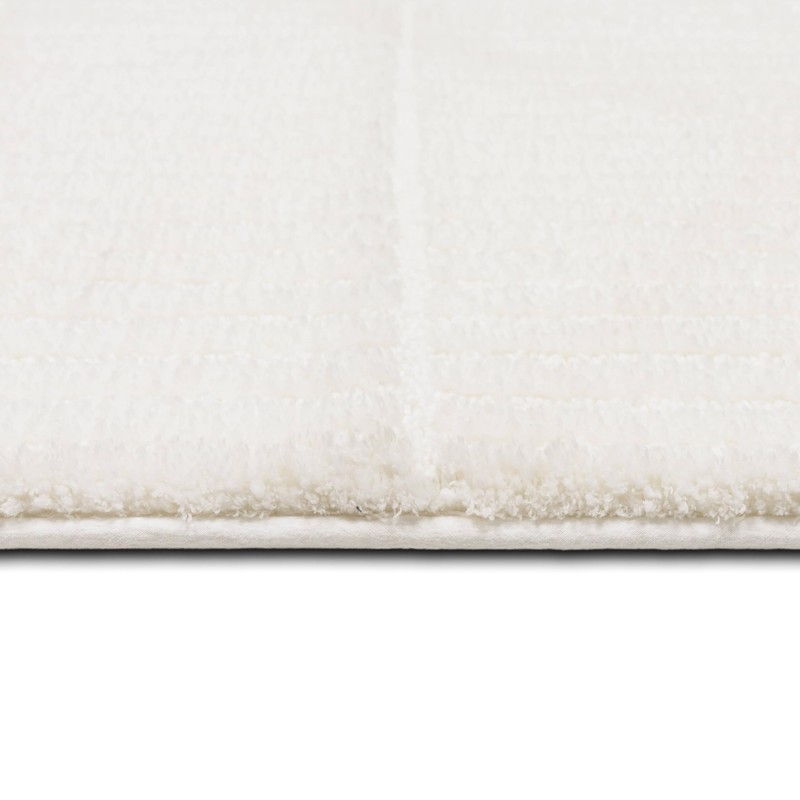 Mohawk Home Sanctuary Casual Solid White 1' 8" X 2'