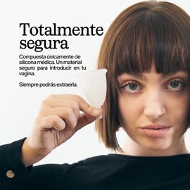 CYCLO Menstruationstasse Größe 2 + Sterilisatorbecher, zusammenklappbar und leicht, mikrowellengeeignet, Tasse mit einer Kapazität von bis zu 12 Stunden ohne Entleeren