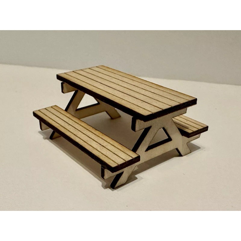 PTF DESIGNS O Scale PICNIC TABLE ( Set Of 4)