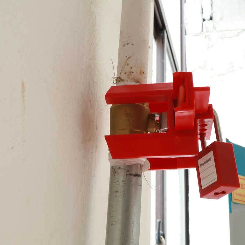 Adjustable Ball Valve Lockout - 0.5"-2.5" Outdoor Faucet Lock