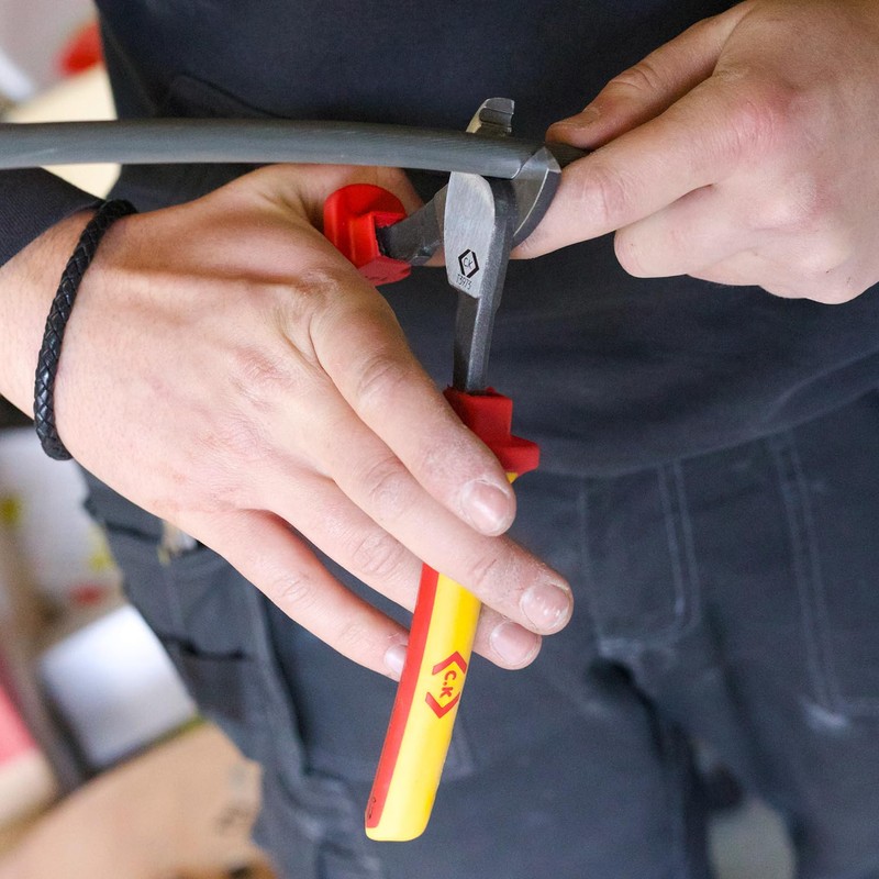 Redline VDE Cable Cutter 210mm