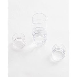 MARIMEKKO Sukat Makkaralla Glass Pitcher — Refine Your Kitchen Décor with Our Iconic Clear Glassware — Stylish & Mouth-Blown Pitcher with Spout (1 Liter)