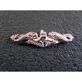 U.S MILITARY NAVY SILVER ENLISTED MEN SUBMARINE HAT PIN LAPEL PIN MINIATURE SIZE