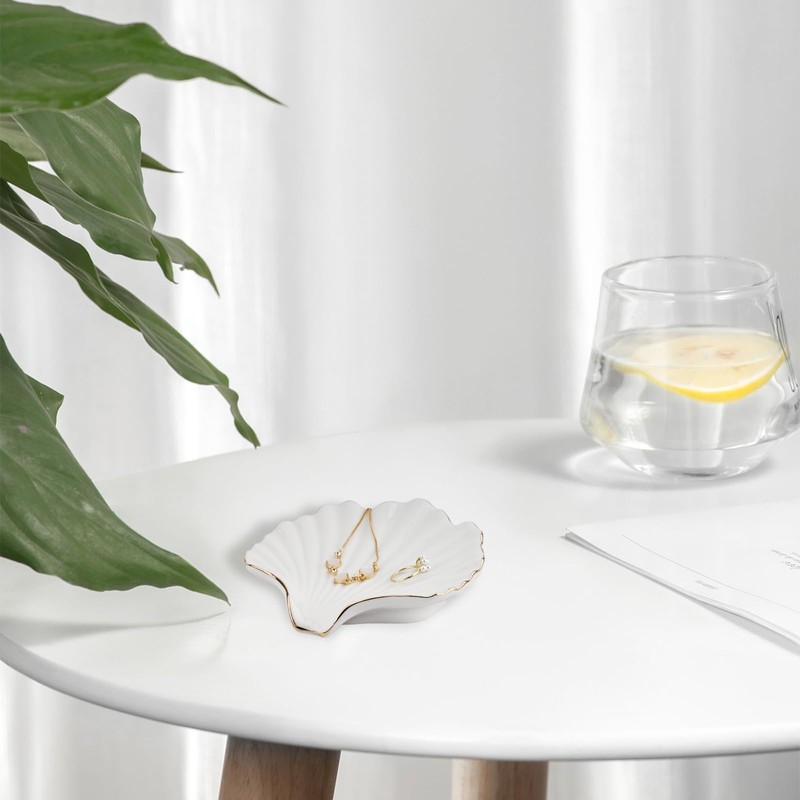 YoHyien Ceramic Soap Dish with Drainage, Shell Soap Dish for