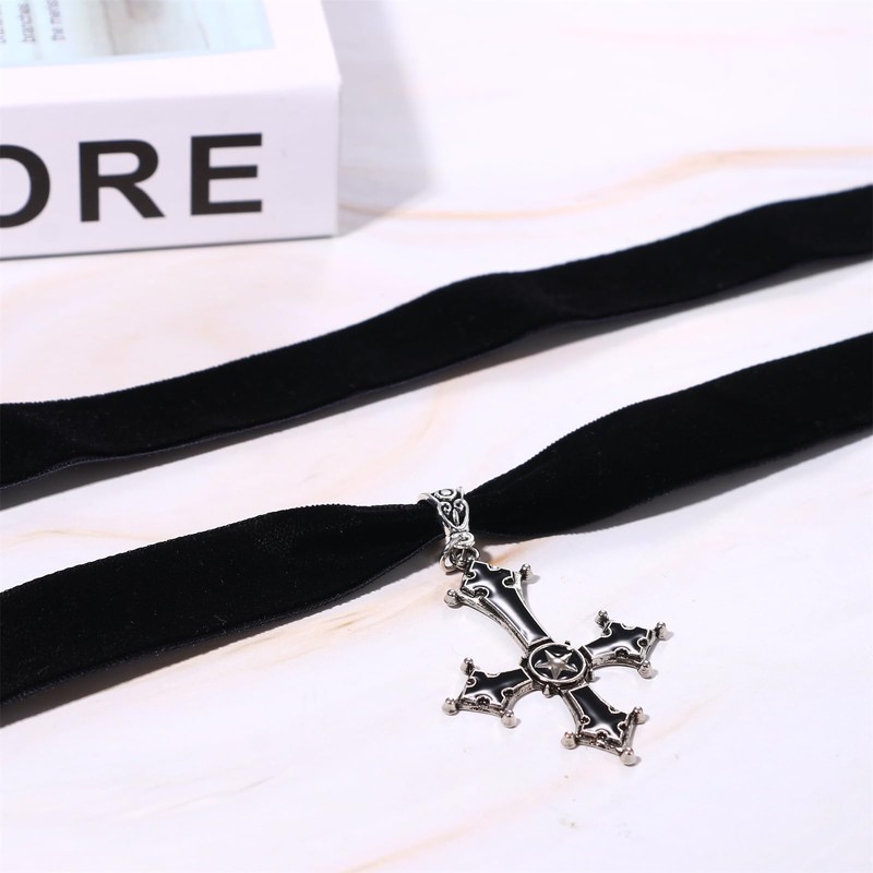 JEWELRYWE Choker Collar Cross Velvet Necklace: Cute Punk Gothic Simple