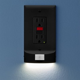 Single - SnapPower MotionLight [For GFCI Outlets] - Motion Detecting LED Night Lights Built-In to Wall Plate - Bright/Dim/Off Options - Auto On/Off Sensor - (GFCI, Black)