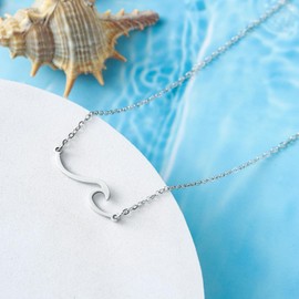 RZKING Niece Gifts From Auntie, Wave Necklace Gifts For Women