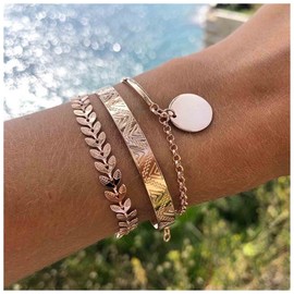 Yheakne Vintage Layered Gold Bangle Bracelet Dangle Disc Coin Bracelet Chevron V Arrow Bracelet Gold Curved Bracelet Set Jewellery for Women and Girls