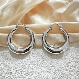 WATEFOER Chunky Gold Hoop Earrings for Women, 18K Gold-Plated Thick Huggie Oval Hoop Earrings, Hollow Tube Hoop Earrings, Hypoallergenic, Lightweight Hoops, Jewellery Gifts for Valentine's Day