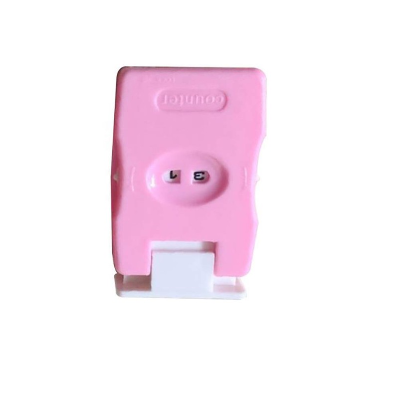 4 x Knitting and Crochet Tools (Random Color)