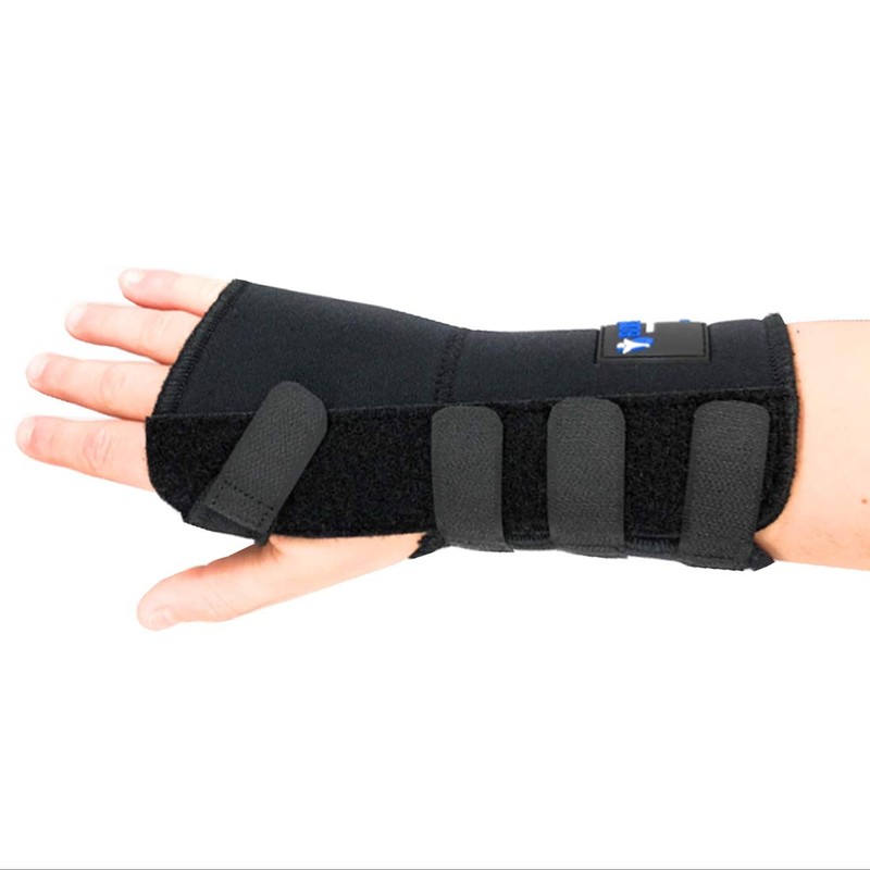 Bodytec Adjustable neoprene Wrist support (Small 14-16.2cm, Right)