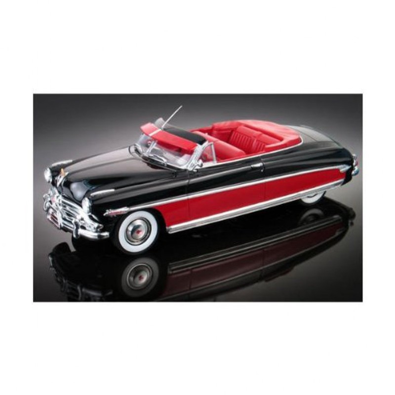 Moebius Models 1/25 1952 Hudson Hornet Convertible