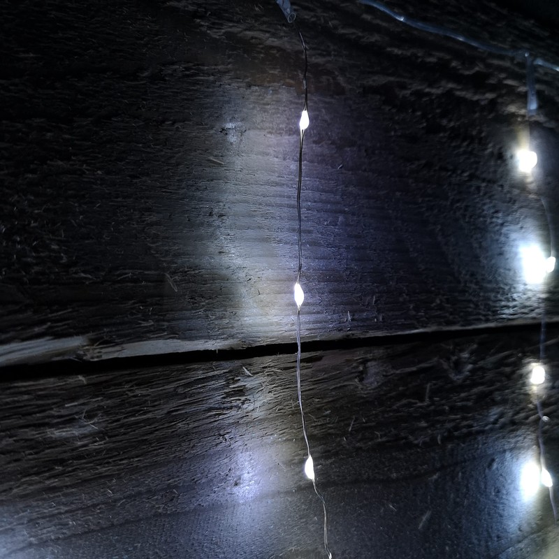 Premier Curtain Light 1.2m x 1.2m Silver Wire with Hearts