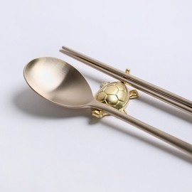 24K Gold Korean-made Turtle Chopstick Rest 1p / 24K 골드 국산 거북이 수저받침 1p