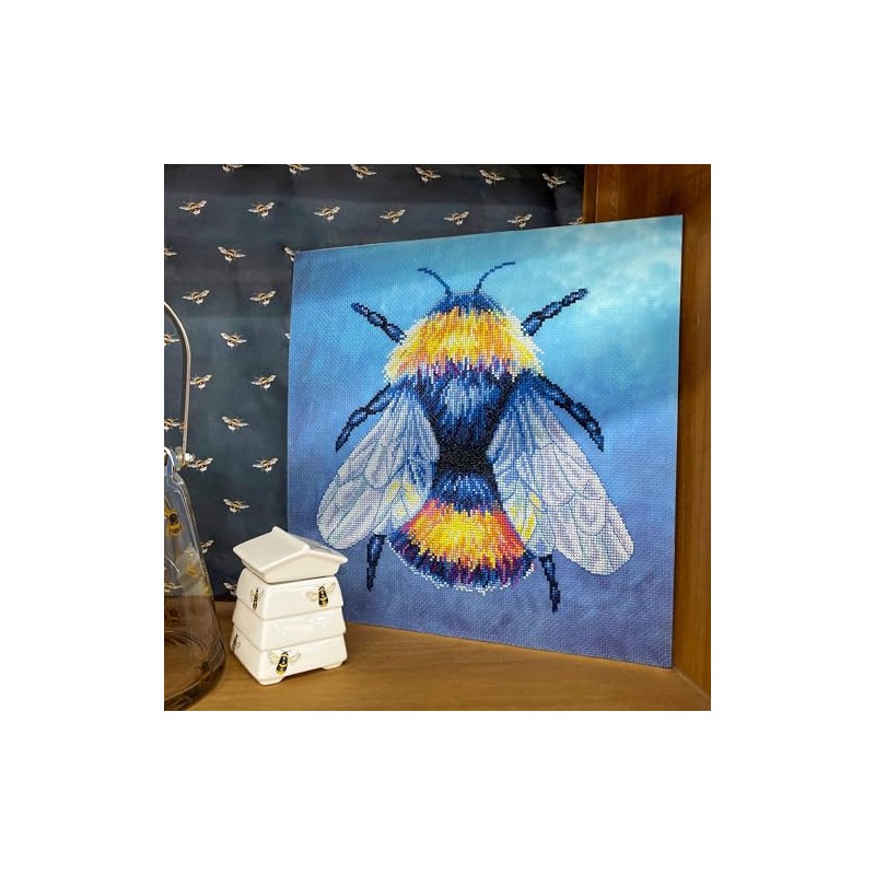 Bothy Threads Counted Cross Stitch Kit - The Queen