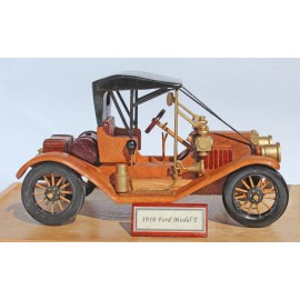 Unbranded Woodworking plan to build a 1910 Model T Ford in wood