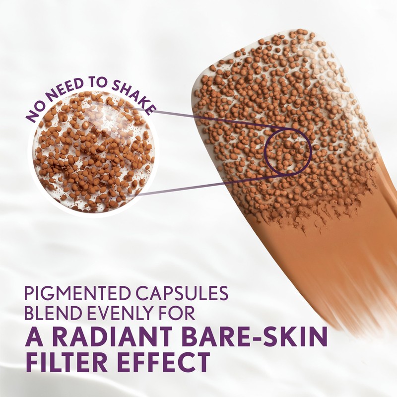 Covergirl Simply Ageless Skin Perfector Essence Foundation, 20 Light, Tinted