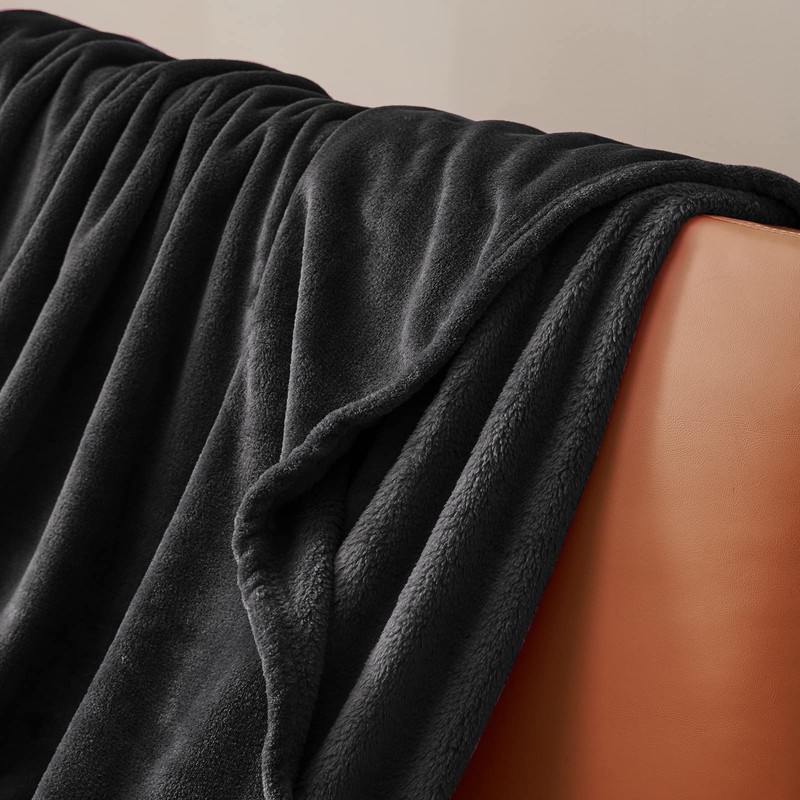 Aisbo Fleece Blanket Black Throw - Versatile Soft Warm Blanket