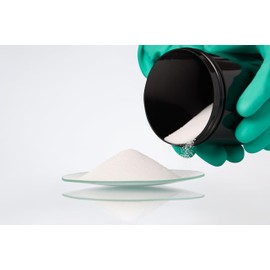 Lab Alley Sodium Chloride (Granular), Rock Salt, USP Grade, Kosher Certified, Halal, GMO Free - 2.5 Kilograms