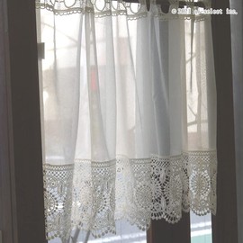 Cafe Curtain, Recommended for Narrow Windows, Beautiful Lace (Approx. 39.4 x 17.7 inches (100 x 45 cm), Off-White, Fits in Rooms, Thin Windows, Short Windows, For Small Windows