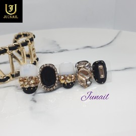 Black Golden Shadow Handmade Nail Tips - Long Stiletto / 블랙골든쉐도우 수제네일팁 - 롱스틸레토