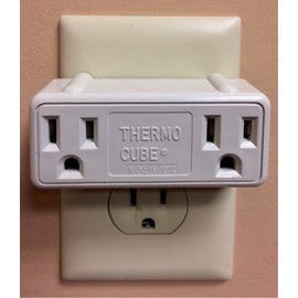 Farm Innovators TC-3 Cold Weather Thermo Cube Thermostatically Controlled Outlet - On at 35-Degrees/Off at 45-Degrees