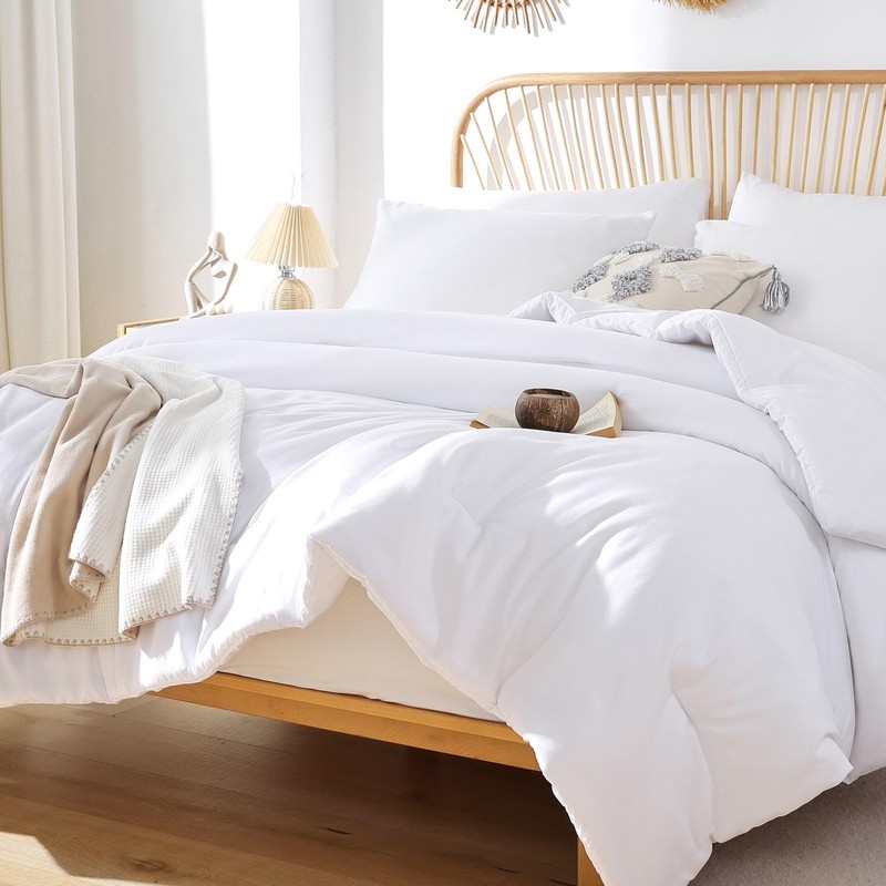 ROSGONIA Comforter Full Size for Girls Boys Teens White, 3pcs