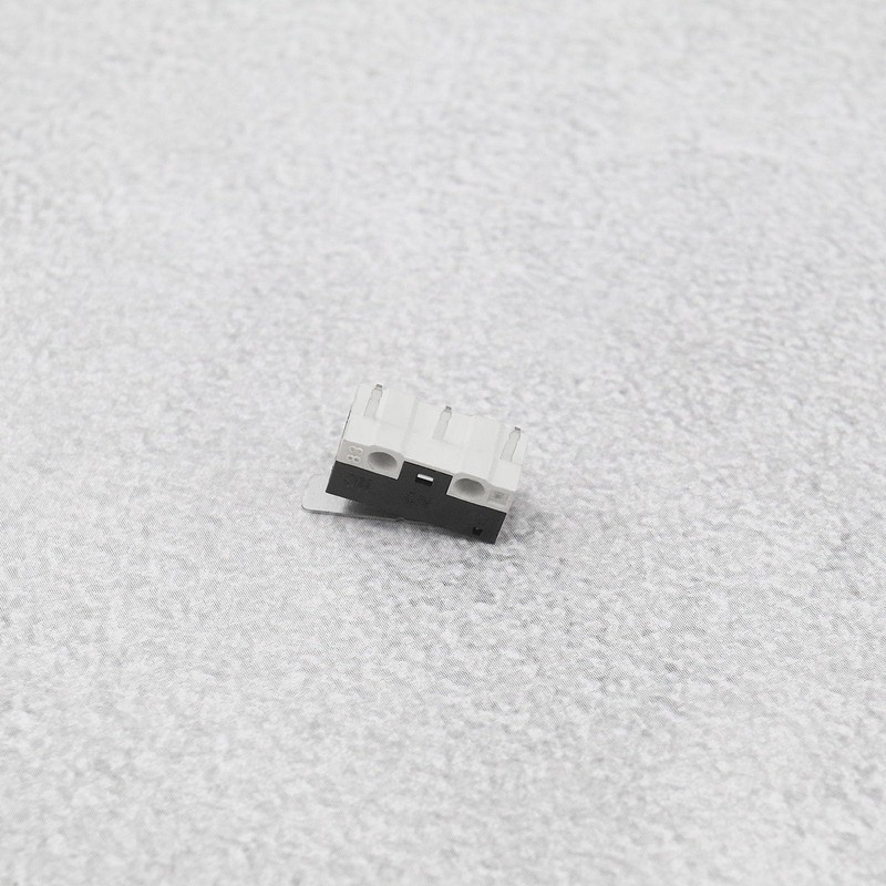 LT Easiyl 100PCS Micro Switch 3-Pin Hinge Lever Switch 1.8x1.8x0.6mm