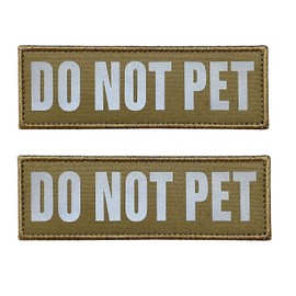 JUJUPUPS 2 Pack Reflective Tactical Dog Patches Service Dog ，in Training,DO NOT PET, Tags with Hook and Loop Patches for Vests and Harnesses (Coyote Brown, DO NOT PET)