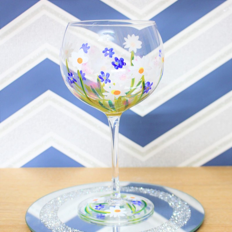 The Leonardo Collection LP46703 Hand Painted Gin Glass | Dainty