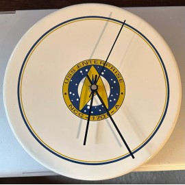 Reston Lloyd / Pfaltzgraff Star Trek Wall Clock Made from a Reston Lloyd Metal Burner Cover 10" 1994
