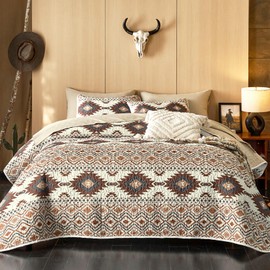 Wake In Cloud - Western Quilt Set, Southwestern Aztec Country Style with Rustic Ranch Vibe, Reversible Lightweight Bedspread Coverlet, 3 Pieces, Beige Brown, Queen/Full Size