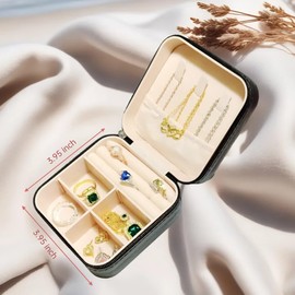 JFKJKQH Small Jewelry Box,Travel Jewelry Organizer Case with Stylish Braided Surface,Portable Storage Case for Rings Necklace and Stud Earring