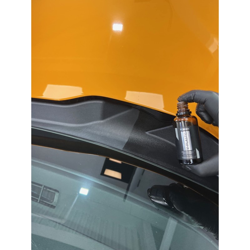 Vonixx V-Plastic Ceramic Coating 1.6 fl oz (50ml) - For