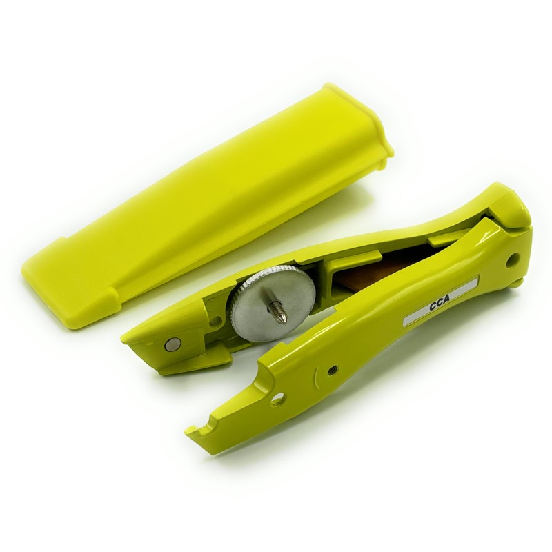 CCA Yellow Carpet Cutter Tool with Yellow Holder for The