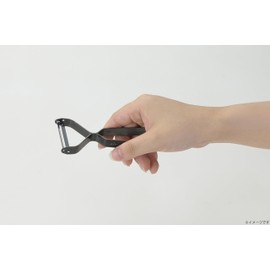 Takagi Black Stainless Steel Peeler, Peeler, T-Shape, Made in Japan, Stainless Steel, Rust Resistant, Black Oxide Coating, Kitchen Tool, Cooking Accessories, Black, Tsubame, Takagi