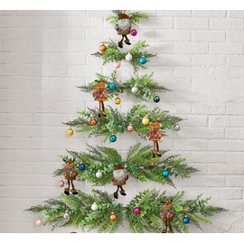 Paquete DE 3 Adornos NAVIDEÑOS, DECORACIÓN NAVIDEÑA, Temporada NAVIDEÑA, Decorativos Colgantes para ÁRBOL DE Navidad, Bota NAVIDEÑA, Peluches para Celebraciones; Santa Claus, Reno, Oso. (Modelo 3)