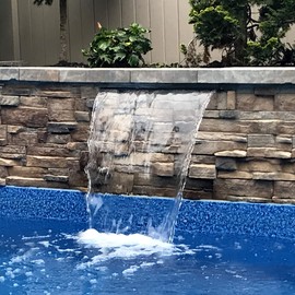 Danner Manufacturing, Inc., Pondmaster LED Lighted Spillway, 03755 Blue