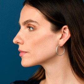 Diamond Treats 925 Sterling Silver Hoop Earrings for Women and Teenage Girls, Diamond Cut Silver Hoop Earrings for Women, Sparkling Hoop Earrings Made of 925 Silver in Various Sizes, Sterling Silver