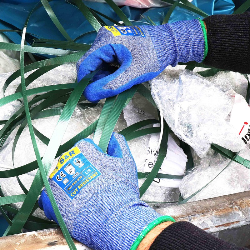 S&R Cut Resistant Protective Gloves, Size L/9 - Nitrile Coated,